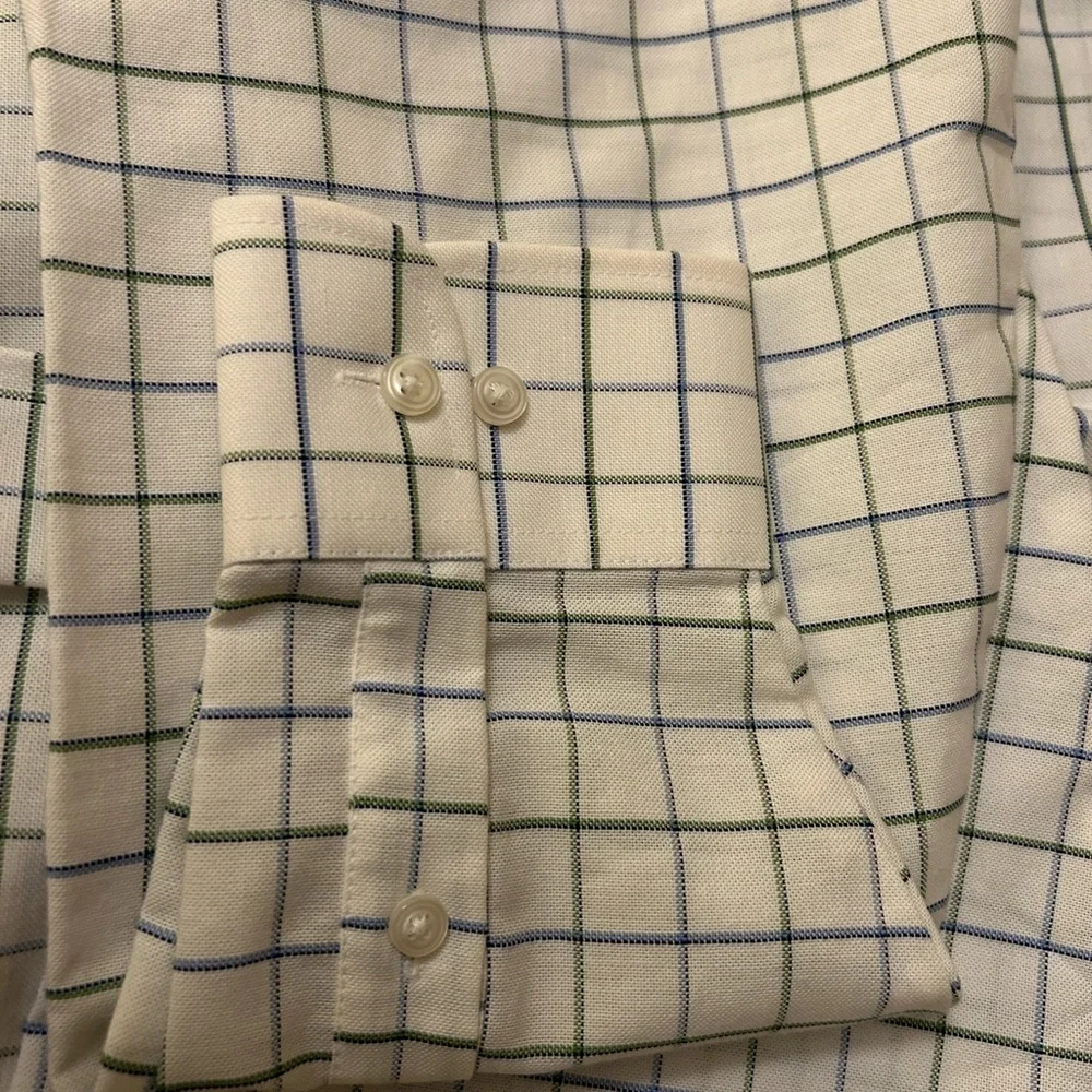 Van Heusen Men's White and Blue Plaid Shirt. - Picture 2 of 6